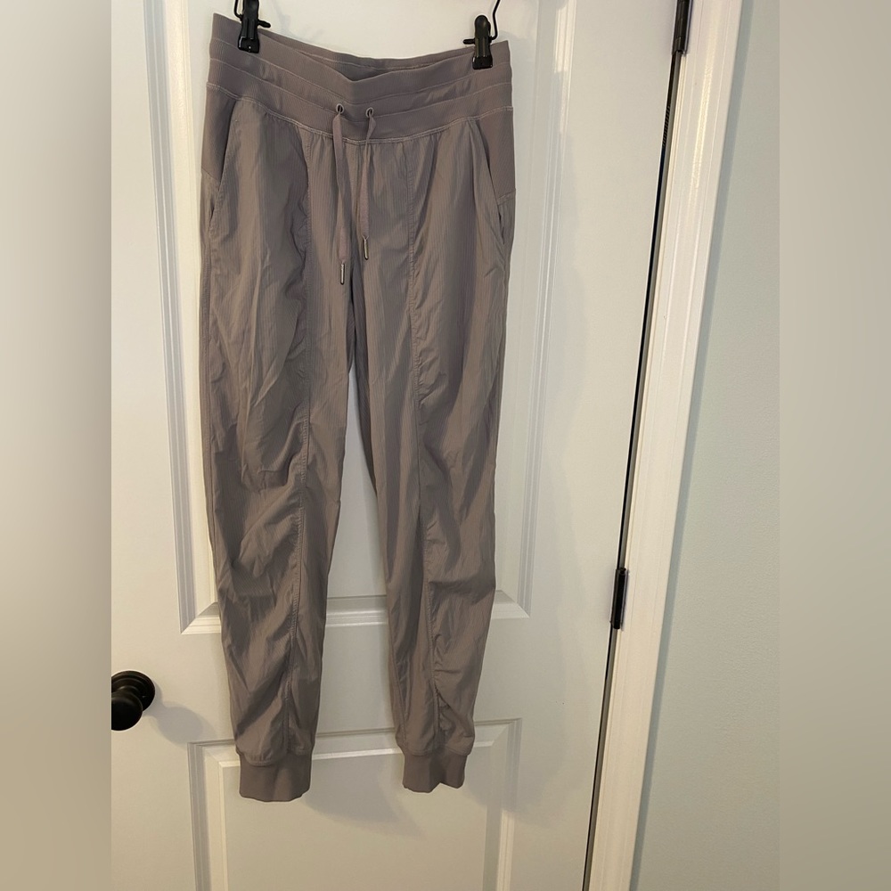 Lululemon joggers